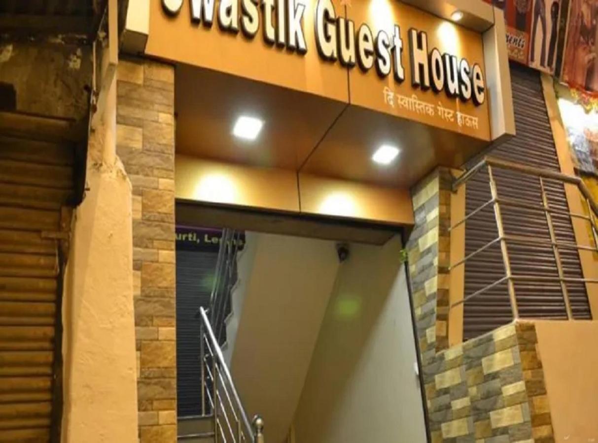 Swastik Guest House Varanasi Exterior photo